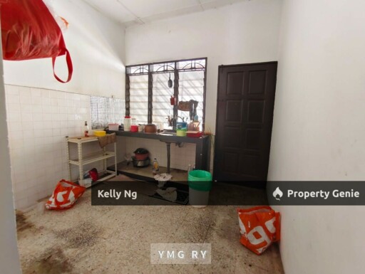 Single Sty House At Taman Mujur Klang For Rent