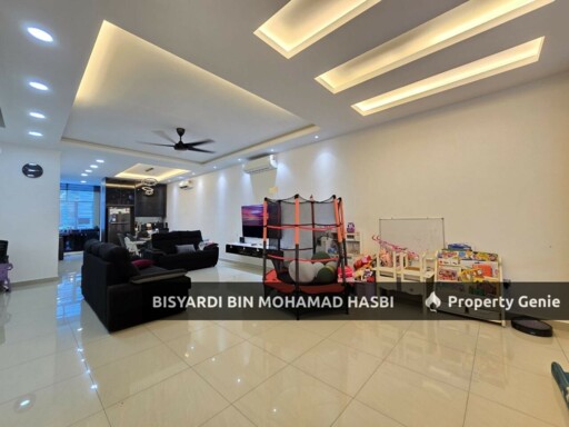(RENOVATED) Double Storey Terrace Bangi Avenue 1, Bangi.