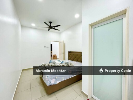 END LOT🔥🔥Double Storey Taman Semarang Indah @ Dengkil