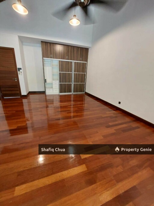 CORNER I FACING OPEN I 7 BEDS I 3 Storey Taman Nusa Tropika, Ampang
