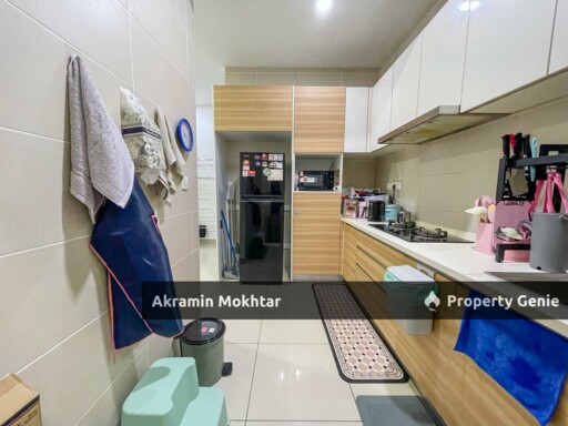 RENOVATED UNIT & 2 PARKING | V Residensi 2, Seksyen 22, Shah Alam
