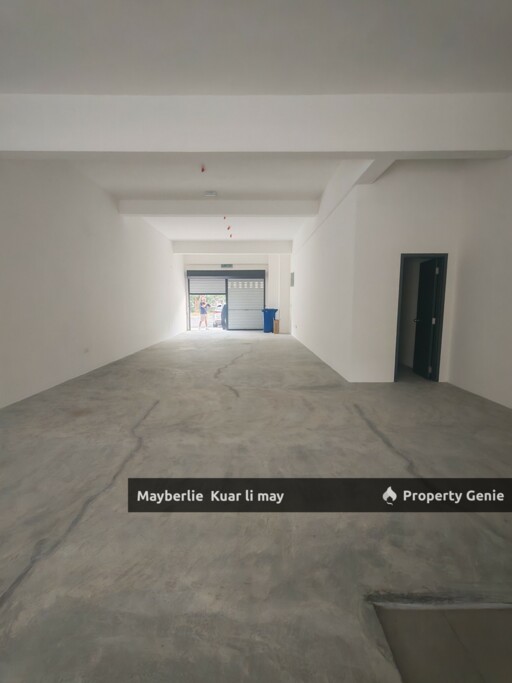 Laman Idaman Bukit Jelutong RM2.5k Endlot Shop For Rent