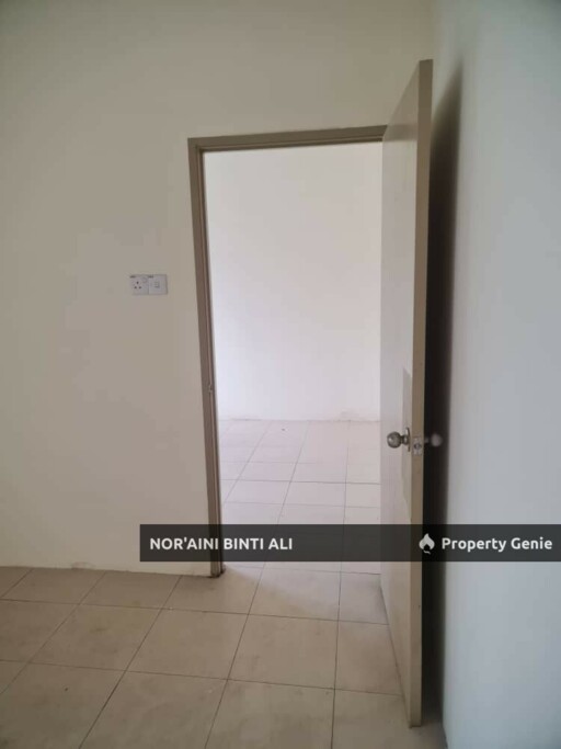 utk dijual rumah teres Tmn Gambang Damai Kuantan