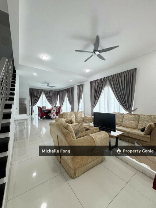 Bandar Dato Onn Perjiranan 9 / Double Storey Semi Detached / Fully Furnish / Gated Guarded / Beside Extra Parking Space