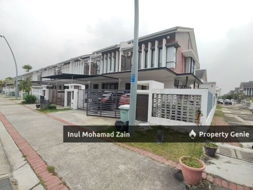 [Extra Land + Renovated] End Lot Double Storey Terrace, Elmina 2 Elmina West Shah Alam