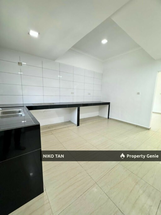 For Sale Jalan Camar, 1 Storey End Lot Unit Taman Perling Tampoi