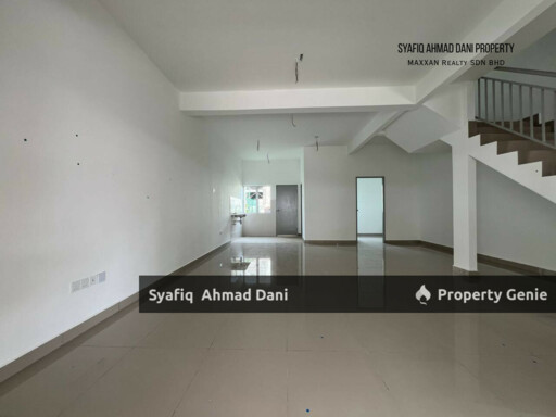 Double Storey Taman Bakti YNS PD with Extra Land