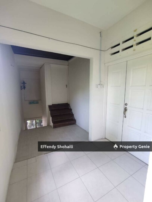LESTARI PERDANA SERI KEMBANGAN SEMI D