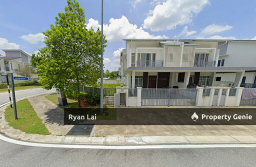 2 Storey Corner Lot Cluster Semi D @ Caspia, M Residence 2 | Save up to 260k | Below Market Value 32% Auction Property!