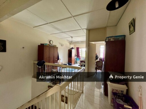 Facing Open Double Storey Terrace, Taman Bukit Cheras