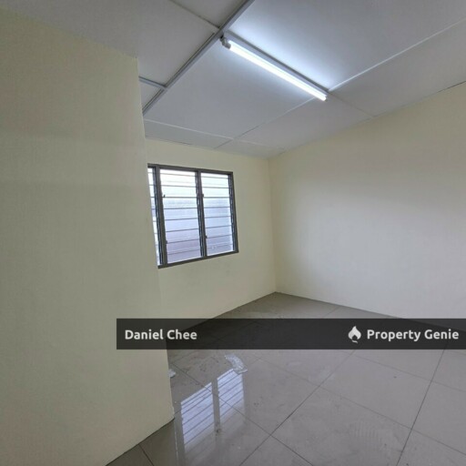 Ipoh Tasek Taman Bertuah Renovated Double Storey Intermediate Corner House For Sale