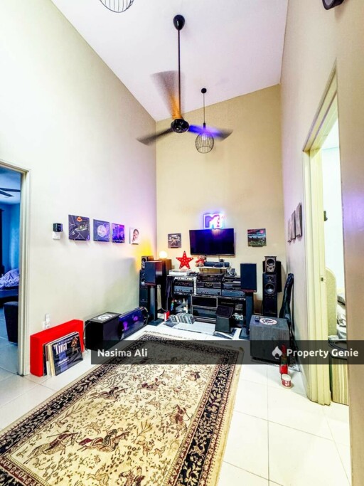 Renovated Double Storey Taman Seri Mewah Meru