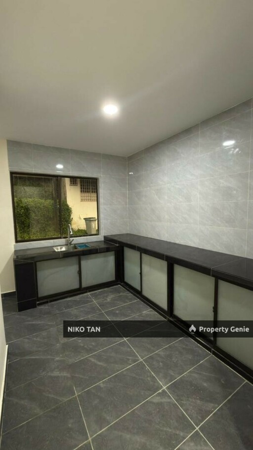 For Sale Jalan Sri Putri,Taman Putri Kulai, 81000 Kulai, Johor.