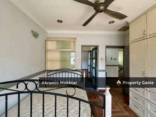 Double Storey Semi-D Seksyen 9, Shah Alam