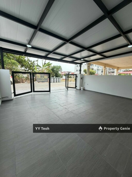 Ujong Pasir Single Storey Terrace