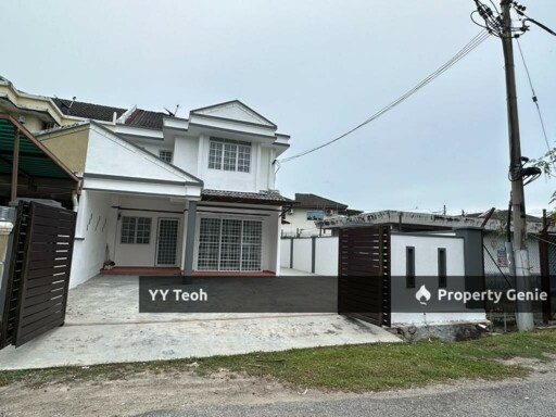 CORNER Taman Merdeka Double Storey Terrace