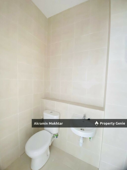 RENOVATED, PARTIALLY FURNISHED & 2 PARKING | RESIDENSI ADELIA 3 BANGI AVENUE KAJANG (Brand New Unit)