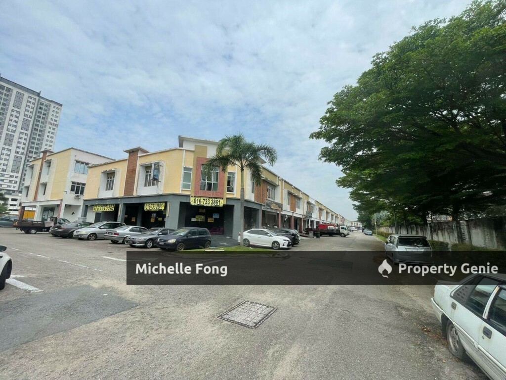 Taman Sierra Perdana @ Masai / Double Storey Shoplot