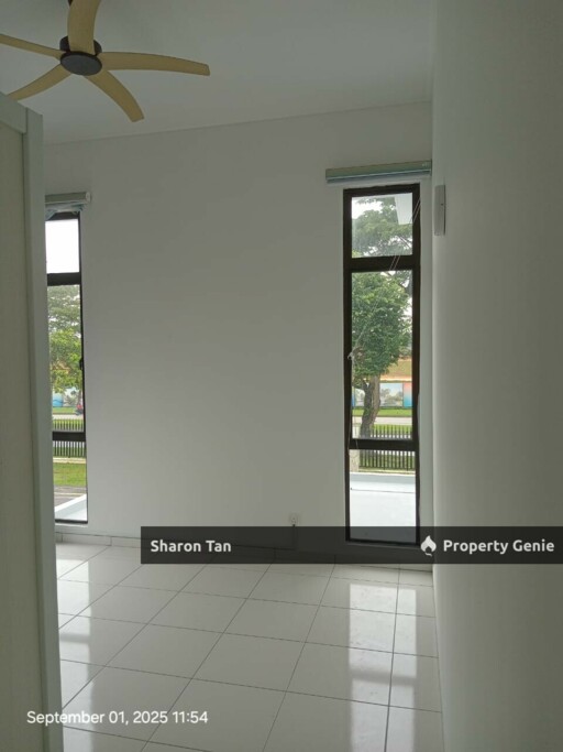 2 Storey Cluster House Taman Kota Masai Freehold Non Bumi Lot Vacant near Lotus