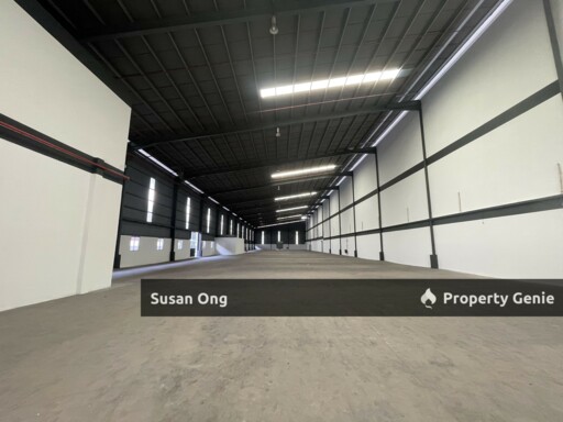 Rent-puncak alam-3 storey factory-brand new-gated & guarded-