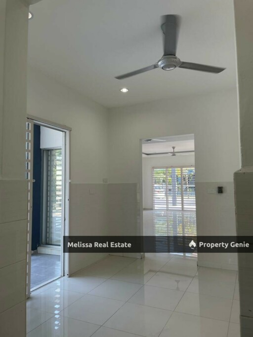 Rumah Semi-D 2 tingkat KOTASAS Untuk DiSEWA