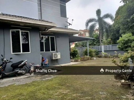 Corner Unit 3 Storey Semi-D Cluster Subang U9, Shah Alam For Sale
