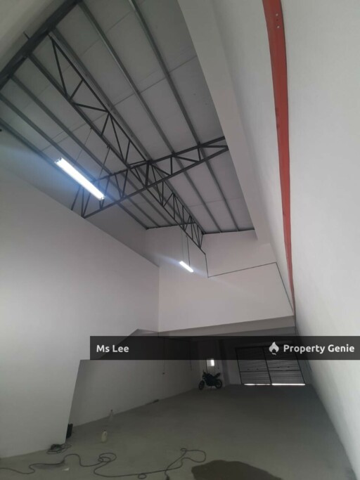 1.5 storey factory-Spring Crest Industrial Park @ Batu Caves-Good for investment Roi 4.5%