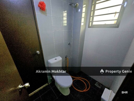 2 STOREY TERRACE HOUSE CELOSIA SAUJANA KLIA KOTA WARISAN