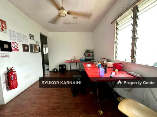 APARTMENT SEROJA JALAN SETIA MURNI, SETIA ALAM