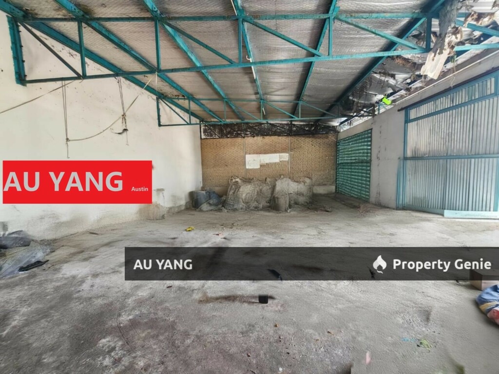 1.5 Storey Semi-Detached Factory For Sale @ Juru 槟城 Juru Beringin 工业区 1.5 层半独立式工厂出售