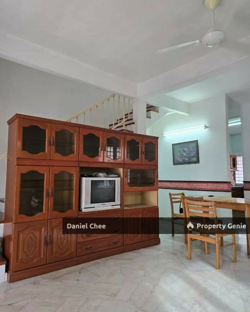 Bercham 2 Storey near to Lotus for Rent