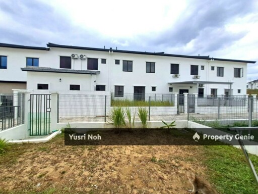 Double Storey Superlink House IORA, Alam Sari, Bangi