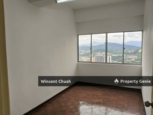 4Rooms Wangsa Heights Condo with Two Balcony. Newly Painted and Renovated