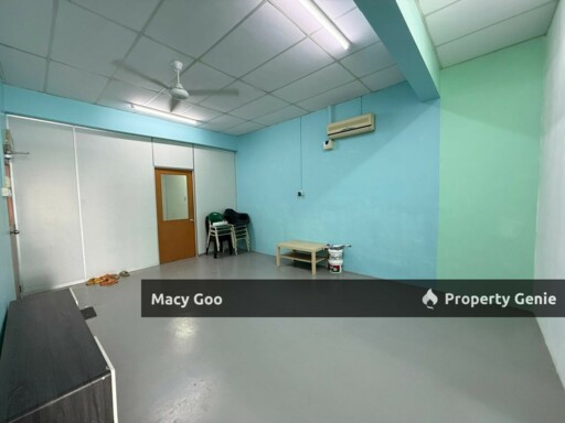 Renovated Office @Taman Malim Jaya