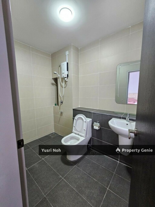 Fully Furnish & Extended Double Storey Terrace Serenia Arina Serenia City Sepang