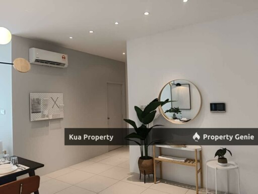For Sale! Condominium @ Royal Richmond Gold