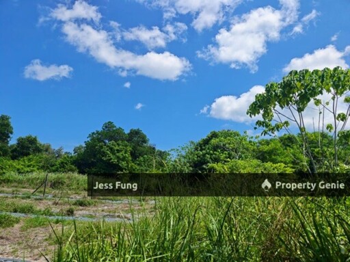 BEACH FRONT LAND AT JALAN TERONGKONGAN, KG. RUKAM, KUDAT