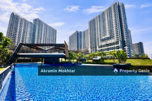 Freehold, Partially Furnished & 2 Parking | Residensi Adelia 2 Bangi Avenue, Bangi