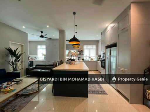 Renovated 2 Storey Semi Detached Avanti Residences Seksyen U17 Shah Alam.