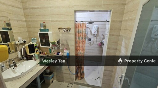 Belia Antarabangsa Ayer Keroh 2 Storey Bungalow Fully Extended 24hrs Gated & Guarded