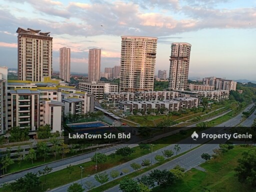 Domain 5 Apartment