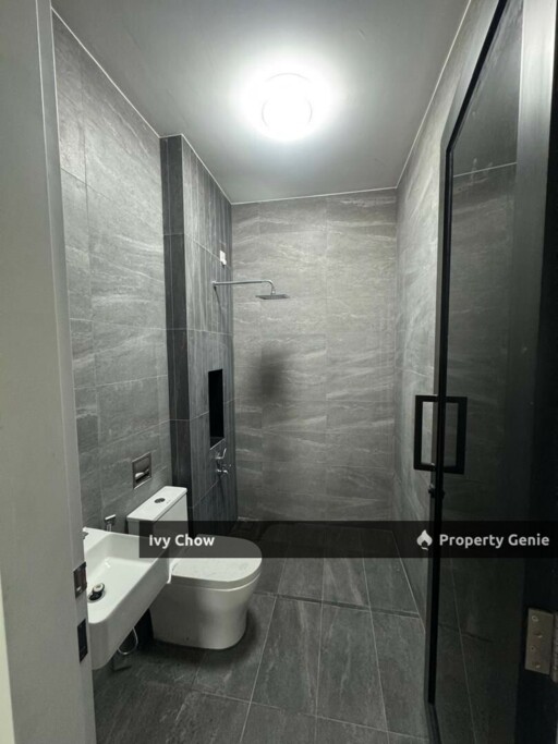 Setia Tropika Semi D For Rent