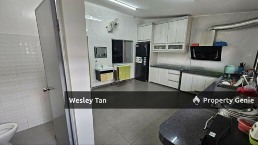Below Value 1 Storey Ujong Pasir Freehold Fully Renovated & Extended