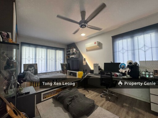 3 Storey Corner For Sale @ Permatang Pasir Perdana