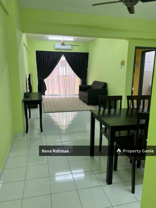 Plaza Indah Apartment