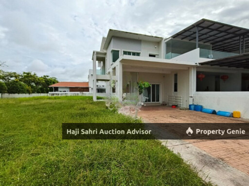 No. 2, Lebuh Batu Maung 11, Desaku, 11960 Bayan Lepas, Penang 2 Storey Terrace House, Corner Lot
