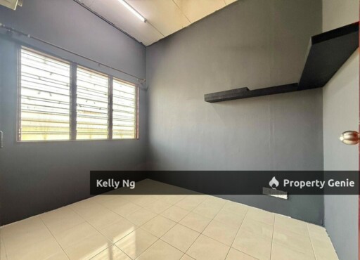 Double Sty House At Pandamaran Klang For Rent