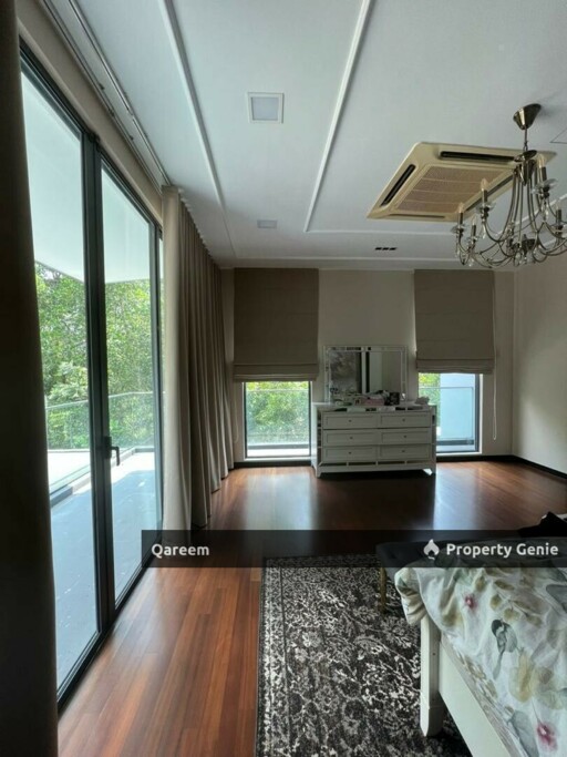 [Corner Lot] 3 Storey Semi D Taman Bukit Puchong. Puchong.