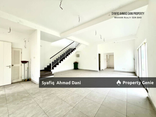 FREEHOLD CORNER LOT Double Storey Terrace Laman Azalea, Nilai