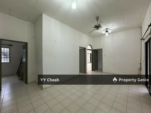 Bercham One Storey Bungalow Corner For Sale, Great Location